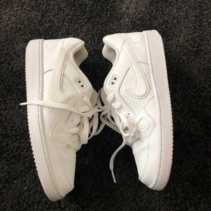 💣 White Nike AirForce